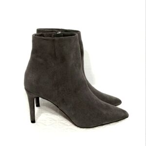 STEVEN New York by Steve Madden Lizziey Gray Faux Suede Boots Women's Size 5